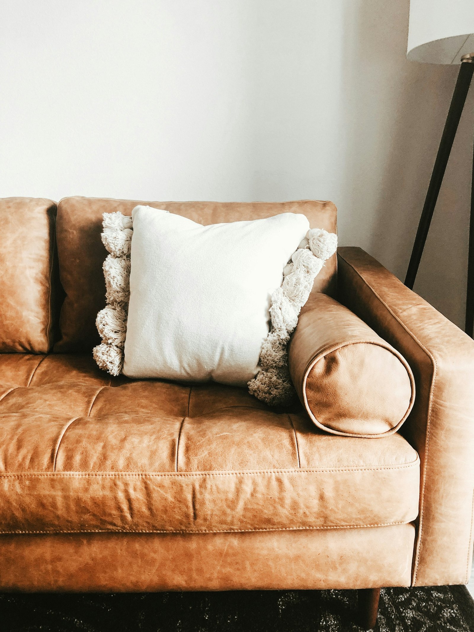 old_leather_sofa